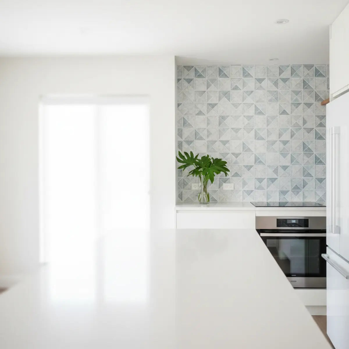 Modern DIY Peel and Stick Kitchen Backsplash Guide 2025